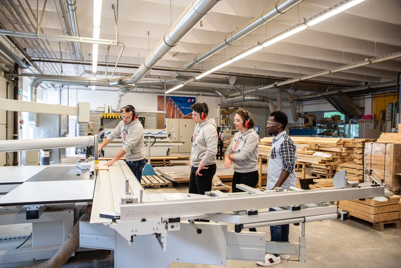 Sustainable Wood Engineering Technology