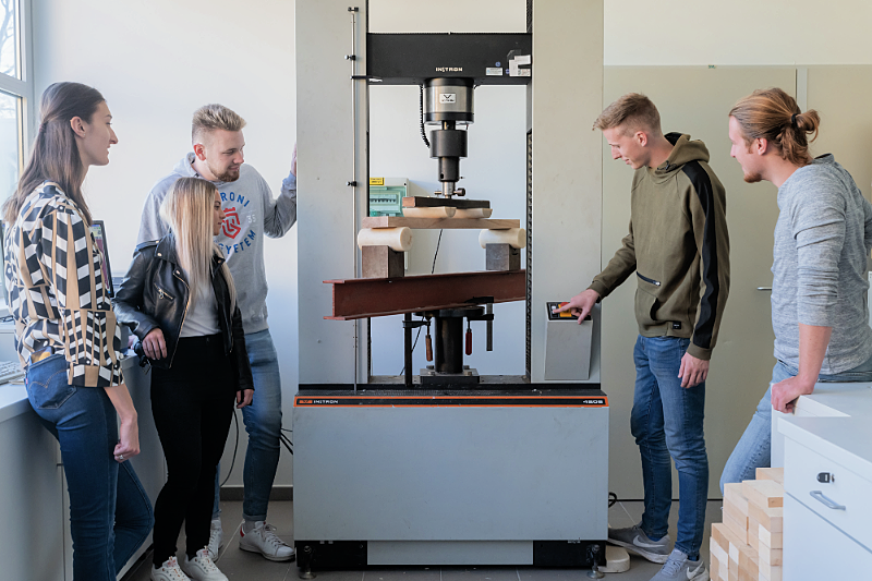 Wood Sciences and Technologies